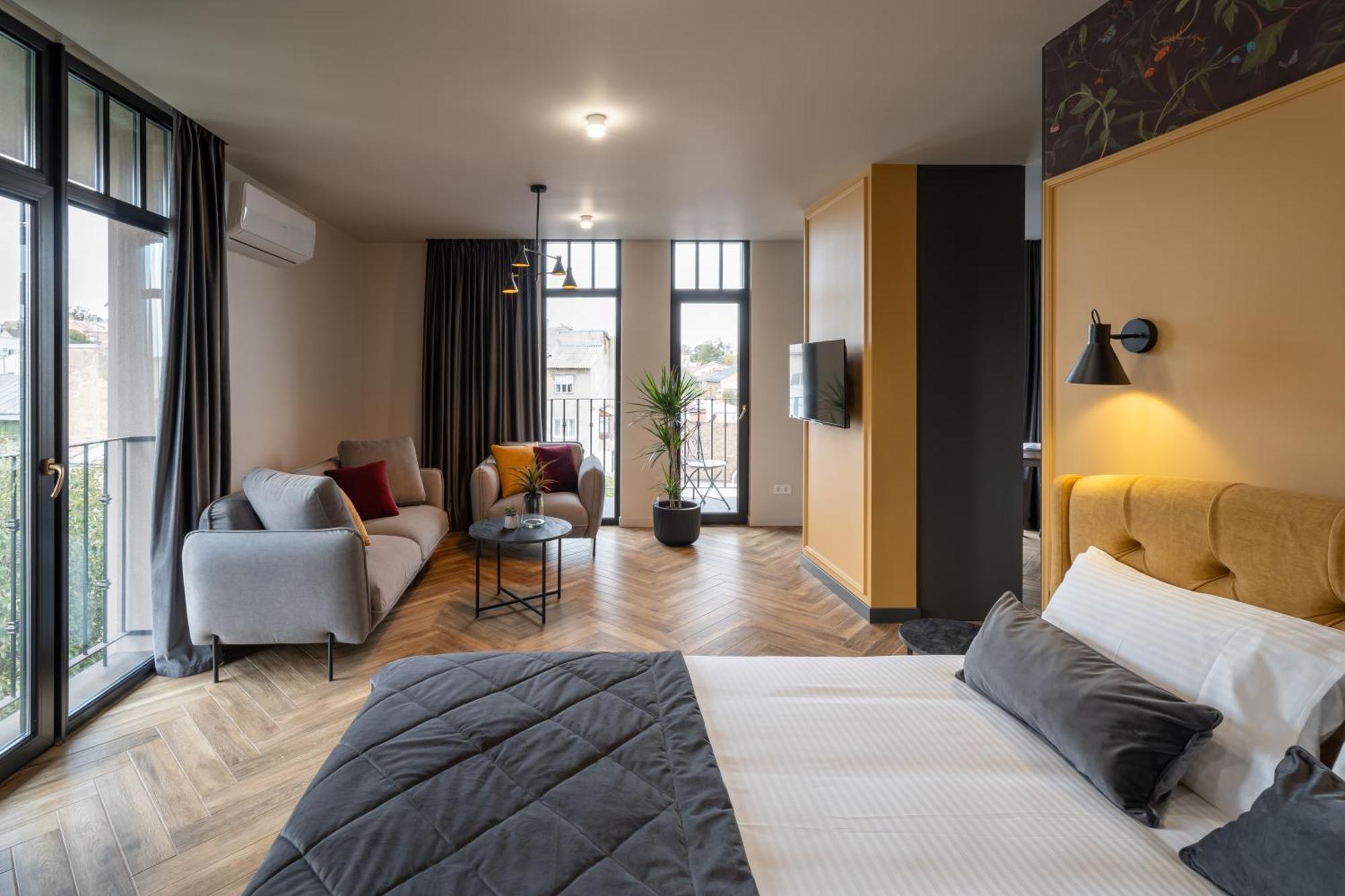 Ridge Apartments Chernivtsi Bagian luar foto