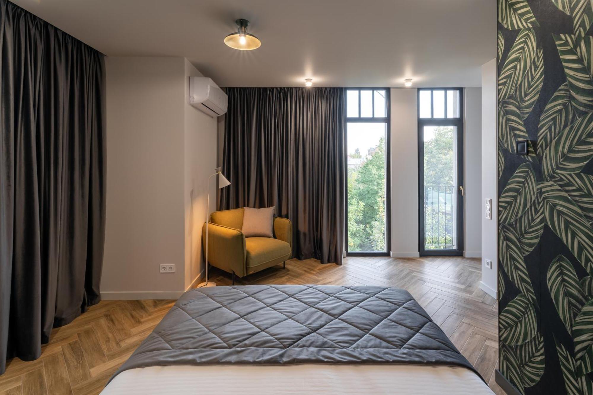 Ridge Apartments Chernivtsi Bagian luar foto